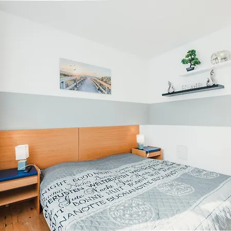 Stral-Sund Apartment Stralsund Exterior photo